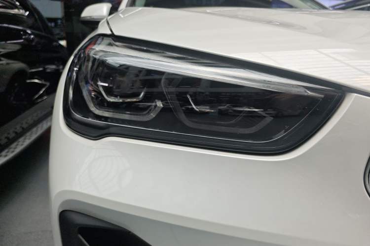 Used BMW X1 2022 sDrive25Li Leading Model Right Front Headlight
