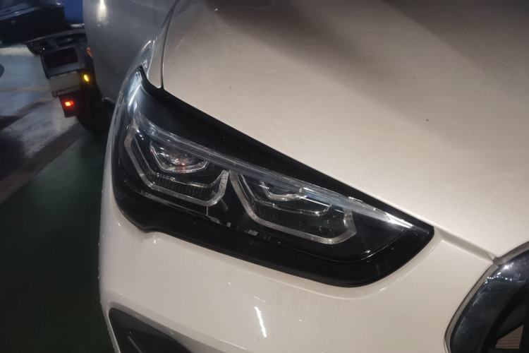 Used BMW X1 2022 sDrive20Li Fashion Model Right Front Headlight
