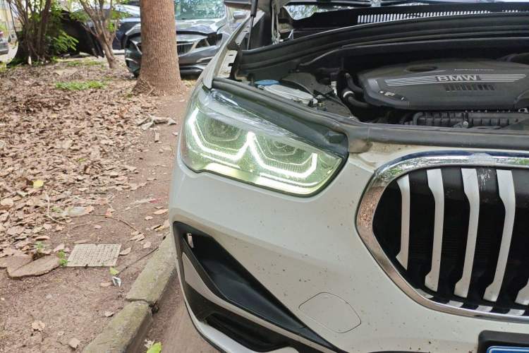 Used BMW X1 2022 sDrive20Li Fashion Model Right Front Headlight