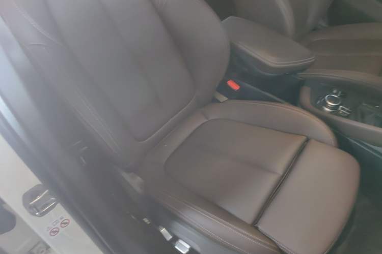 Used BMW X1 2022 sDrive25Li Leading Model Right Front Seat