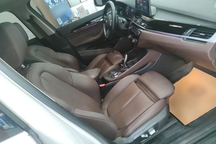Used BMW X1 2022 sDrive25Li Leading Model Right Front Seat