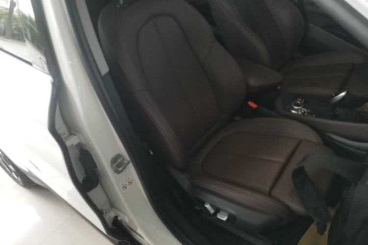 Used BMW X1 2022 sDrive25Li Leading Model Right Front Seat