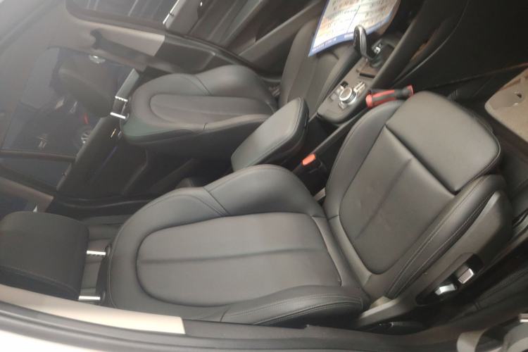 Used BMW X1 2022 sDrive25Li Leading Model Right Front Seat