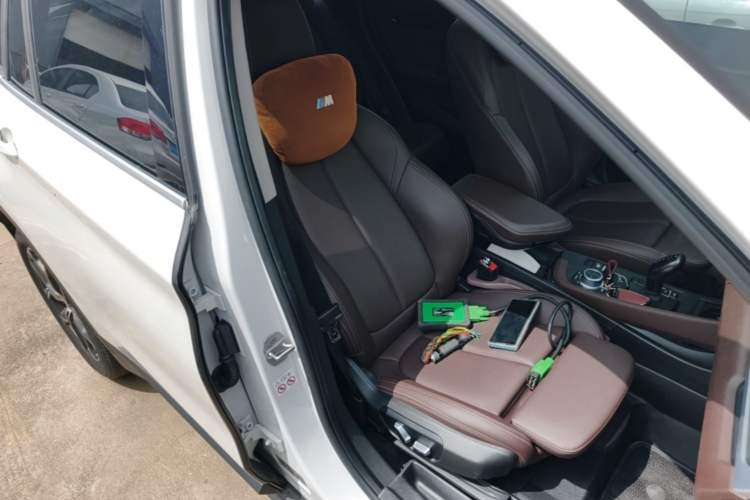 Used BMW X1 2022 sDrive25Li Leading Model Right Front Seat