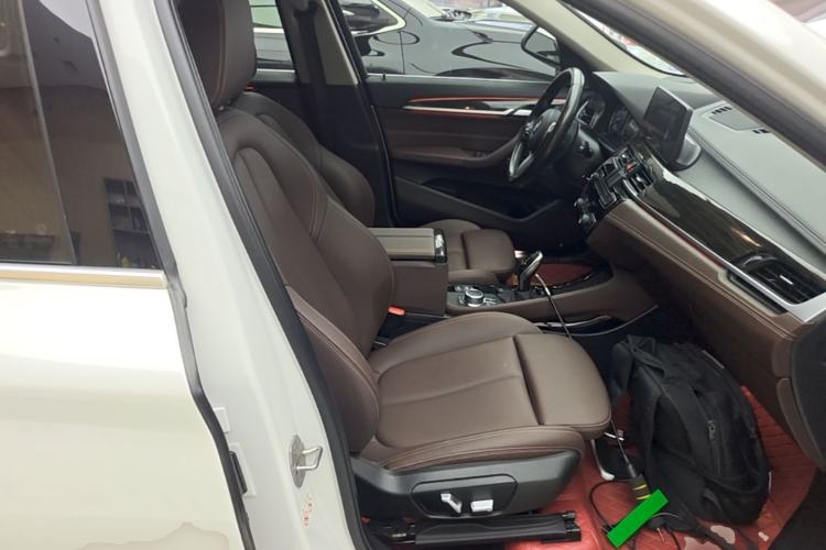 Used BMW X1 2022 Updated xDrive25Li Premium Edition Right Front Seat