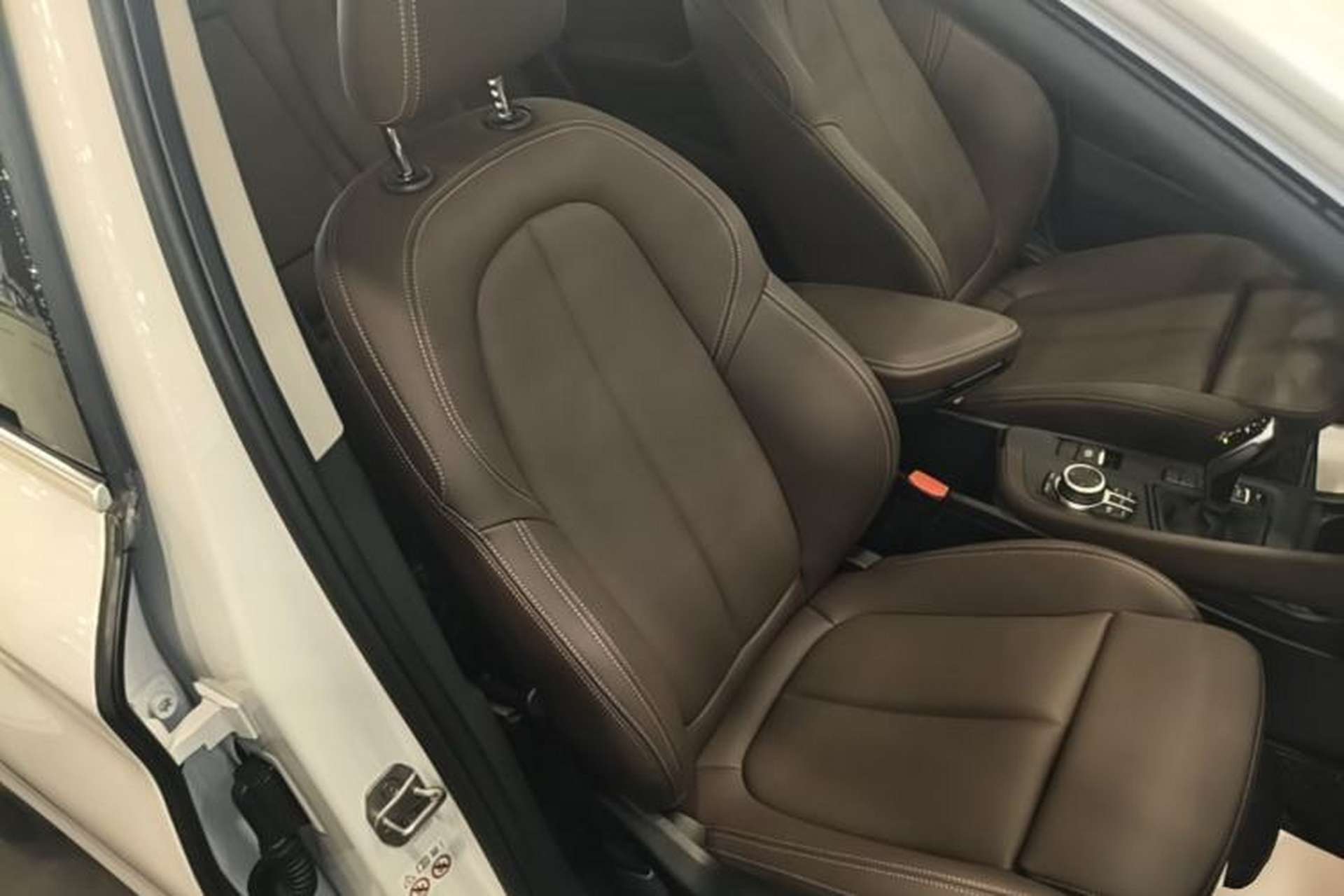Used BMW X1 2022 sDrive25Li Leading Model Right Front Seat
