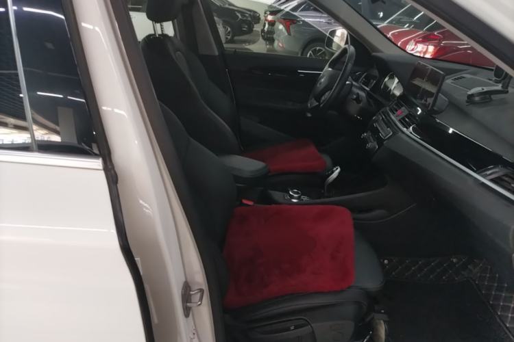 Used BMW X1 2022 sDrive20Li Fashion Model Right Front Seat