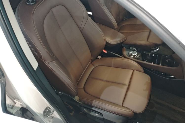 Used BMW X1 2022 sDrive20Li Luxury Model Right Front Seat