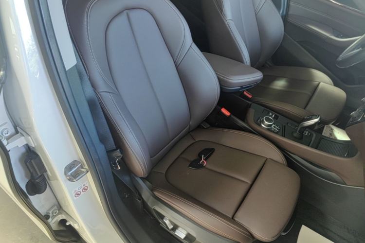 Used BMW X1 2022 sDrive25Li Leading Model Right Front Seat