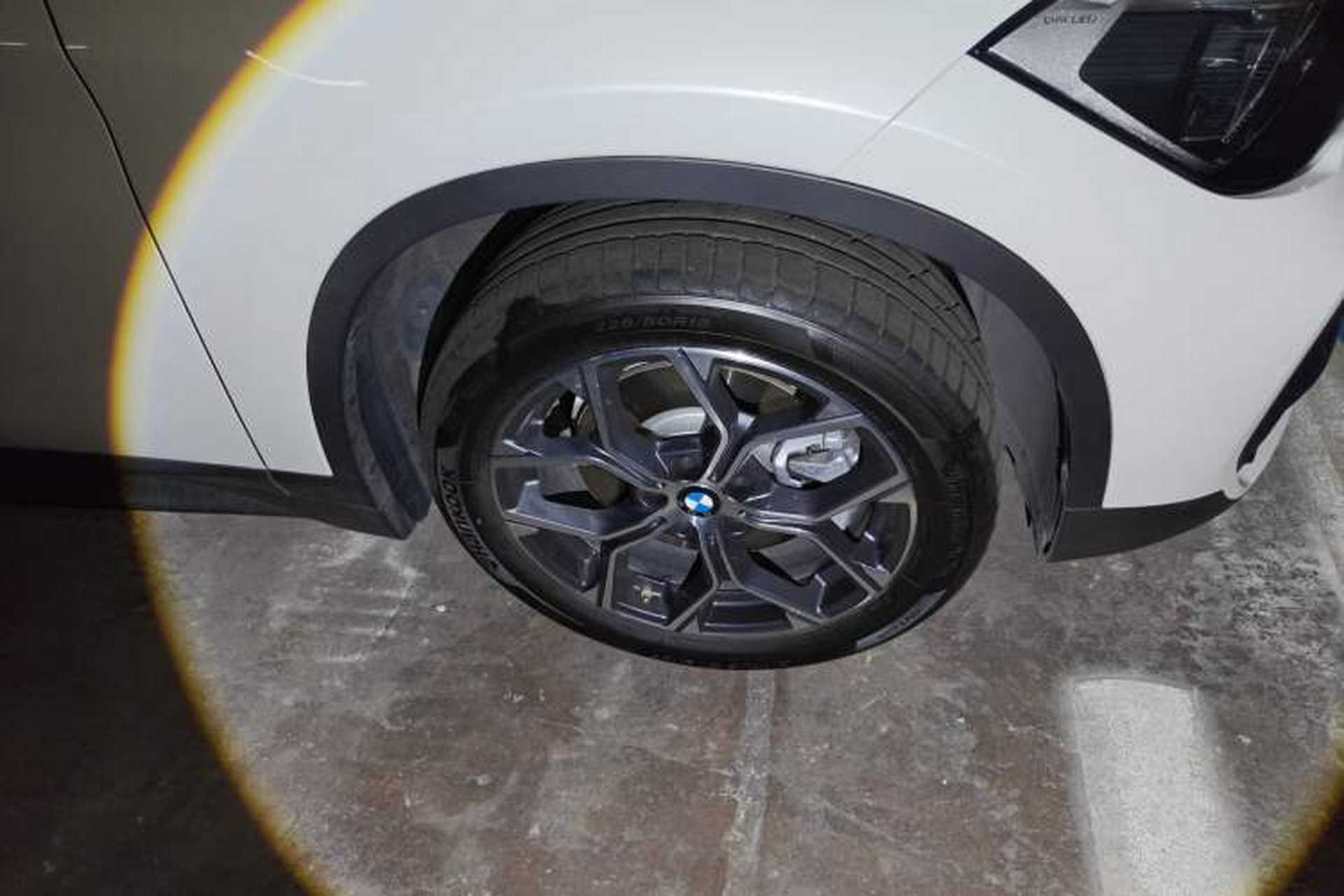 Used BMW X1 2022 sDrive25Li Leading Model Right Front Wheel Hub