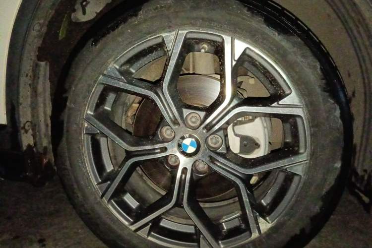 Used BMW X1 2022 sDrive20Li Luxury Model Right Front Wheel Hub