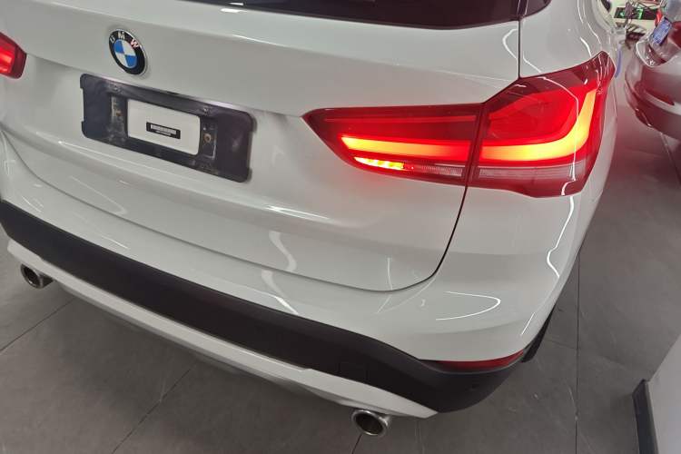 Used BMW X1 2022 Updated xDrive25Li Premium Edition Right Rear Taillight