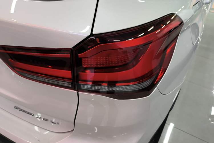 Used BMW X1 2022 xDrive25Li Luxury Model Right Rear Taillight