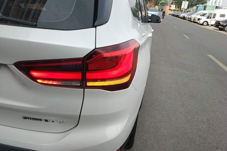 Used BMW X1 2022 sDrive20Li Fashion Model Right Rear Taillight