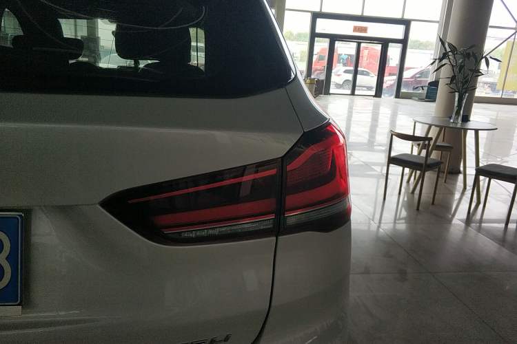 Used BMW X1 2022 sDrive25Li Leading Model Right Rear Taillight