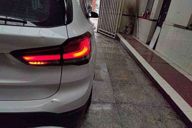 Used BMW X1 2022 sDrive20Li Luxury Model Right Rear Taillight