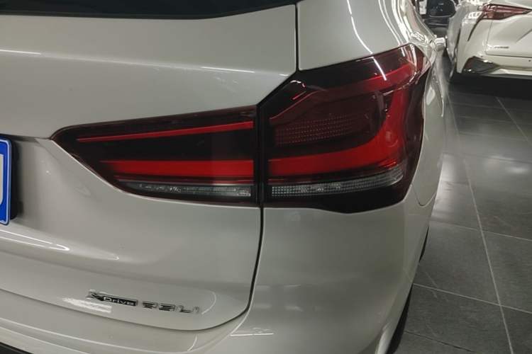 Used BMW X1 2022 Updated xDrive25Li Premium Edition Right Rear Taillight