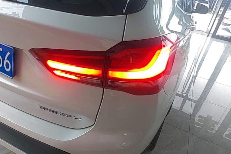 Used BMW X1 2022 sDrive25Li Leading Model Right Rear Taillight