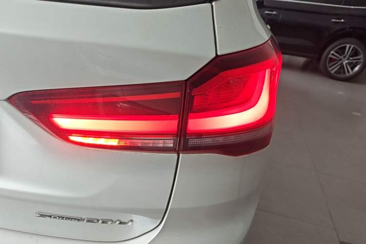 Used BMW X1 2022 sDrive20Li Fashion Model Right Rear Taillight