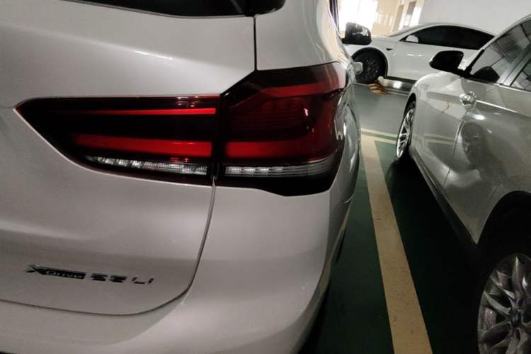 Used BMW X1 2022 xDrive25Li Luxury Model Right Rear Taillight
