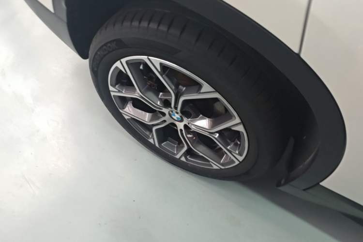 Used BMW X1 2022 sDrive25Li Leading Model Right Rear Wheel Hub