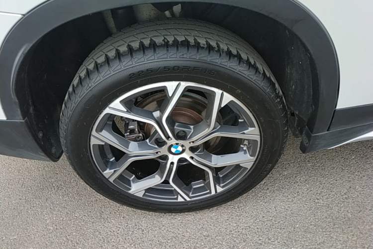 Used BMW X1 2022 sDrive20Li Luxury Model Right Rear Wheel Hub