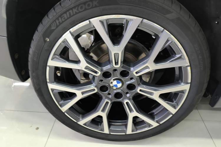 Used BMW X1 2022 xDrive25Li Luxury Model Right Rear Wheel Hub