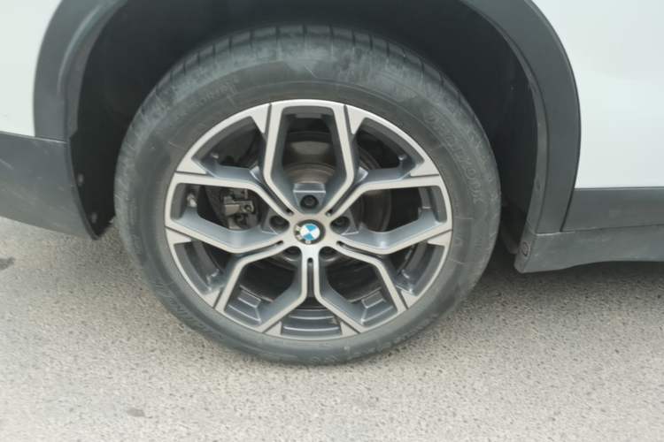 Used BMW X1 2022 sDrive25Li Leading Model Right Rear Wheel Hub