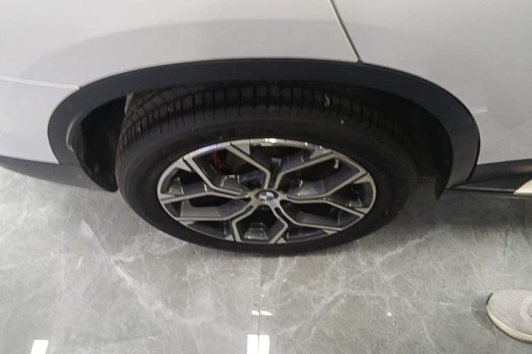 Used BMW X1 2022 sDrive25Li Leading Model Right Rear Wheel Hub