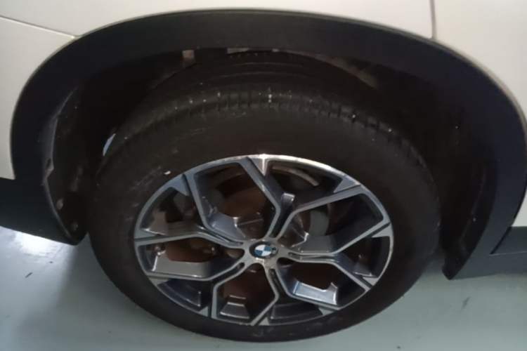 Used BMW X1 2022 sDrive25Li Leading Model Right Rear Wheel Hub