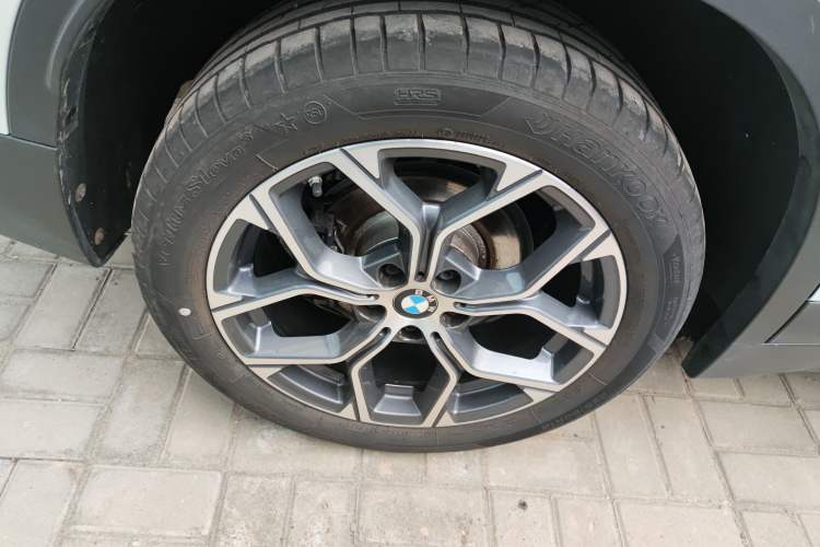 Used BMW X1 2022 sDrive25Li Leading Model Right Rear Wheel Hub