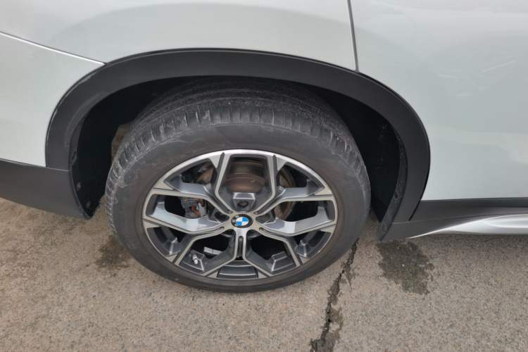 Used BMW X1 2022 sDrive20Li Luxury Model Right Rear Wheel Hub