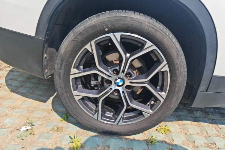 Used BMW X1 2022 sDrive25Li Leading Model Right Rear Wheel Hub