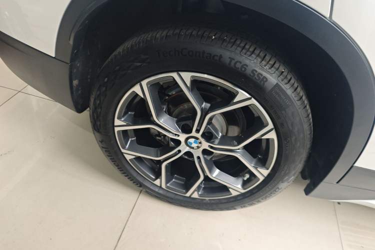 Used BMW X1 2022 sDrive20Li Fashion Model Right Rear Wheel Hub