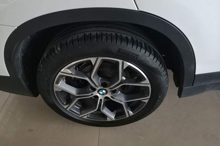 Used BMW X1 2022 sDrive25Li Leading Model Right Rear Wheel Hub