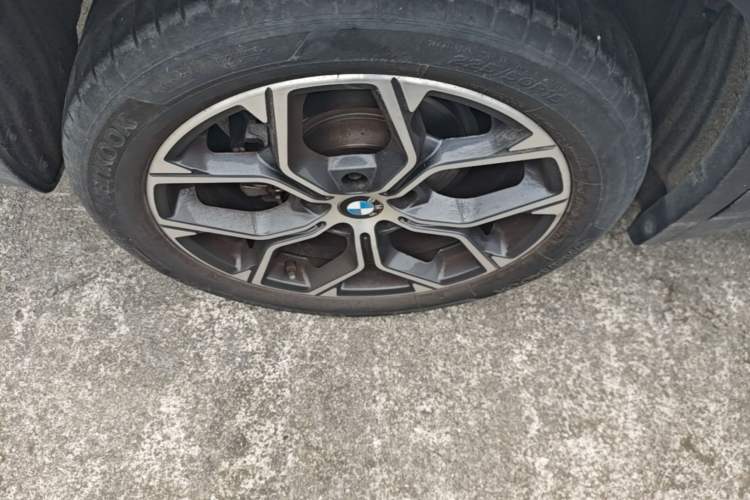 Used BMW X1 2022 sDrive25Li Leading Model Right Rear Wheel Hub