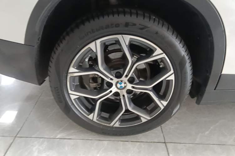 Used BMW X1 2022 sDrive25Li Leading Model Right Rear Wheel Hub