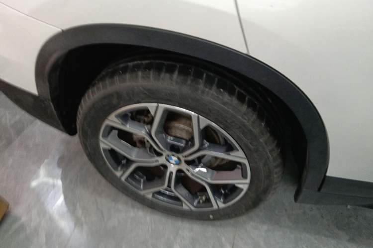 Used BMW X1 2022 sDrive25Li Leading Model Right Rear Wheel Hub