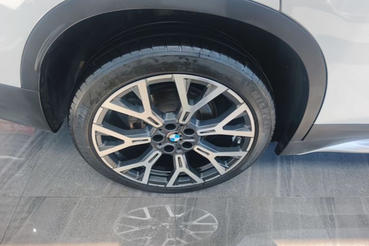 Used BMW X1 2022 Updated xDrive25Li Premium Edition Right Rear Wheel Hub