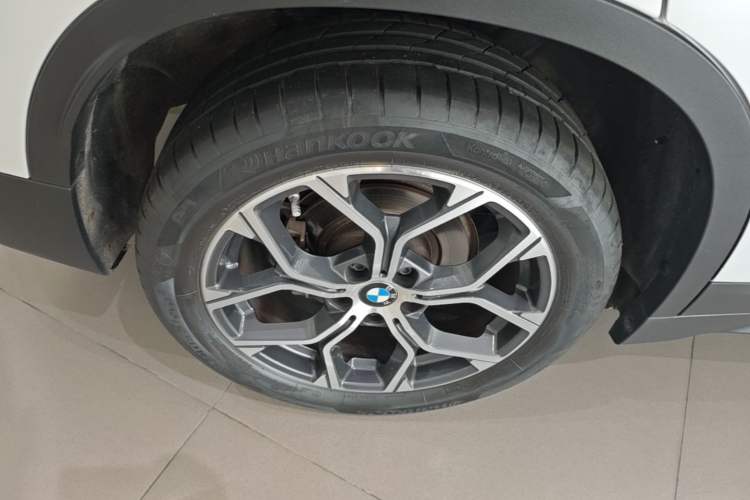 Used BMW X1 2022 sDrive25Li Leading Model Right Rear Wheel Hub