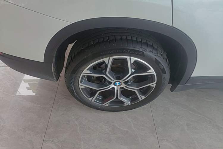 Used BMW X1 2022 sDrive25Li Leading Model Right Rear Wheel Hub