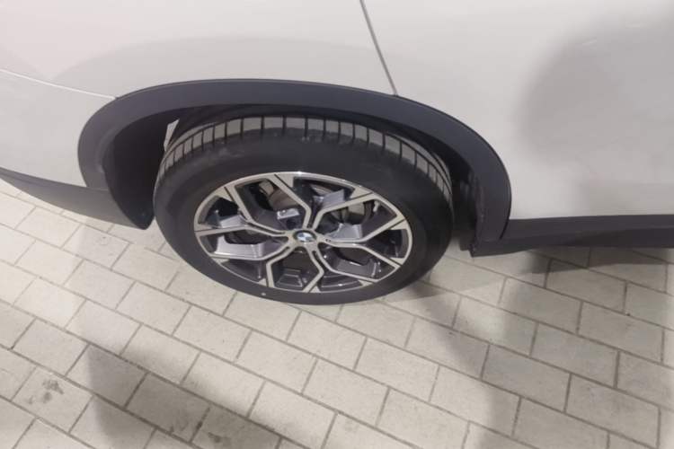 Used BMW X1 2022 sDrive25Li Leading Model Right Rear Wheel Hub