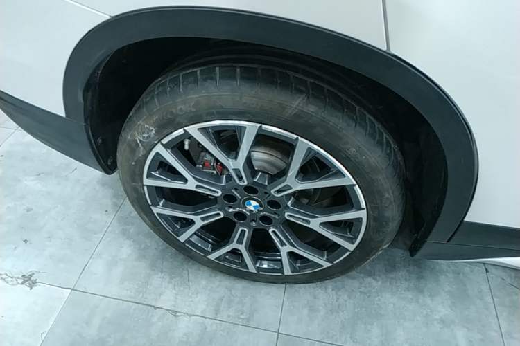 Used BMW X1 2022 xDrive25Li Luxury Model Right Rear Wheel Hub