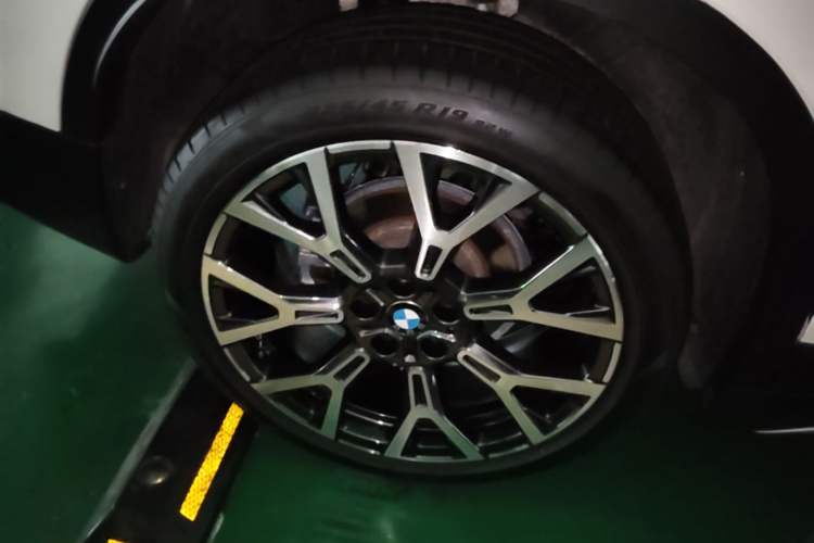Used BMW X1 2022 xDrive25Li Luxury Model Right Rear Wheel Hub