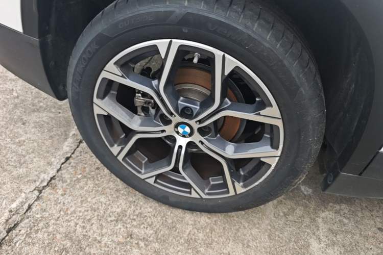 Used BMW X1 2022 sDrive25Li Leading Model Right Rear Wheel Hub