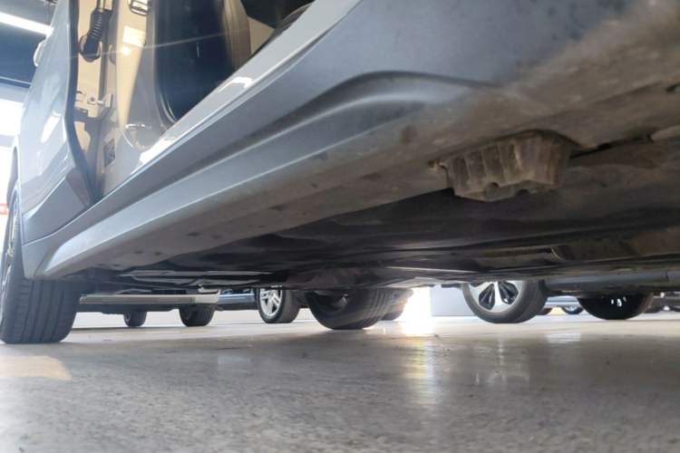 Used BMW X1 2022 sDrive25Li Leading Model Right Side Sill