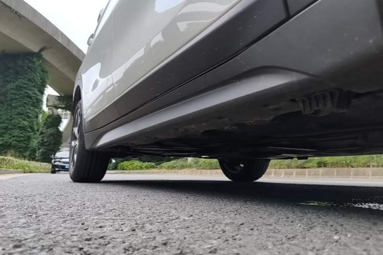 Used BMW X1 2022 sDrive25Li Leading Model Right Side Sill