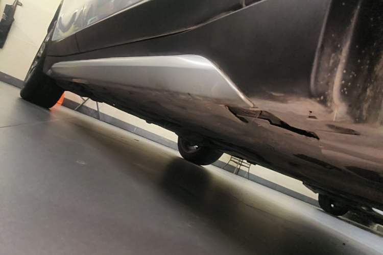 Used BMW X1 2022 xDrive25Li Luxury Model Right Side Sill