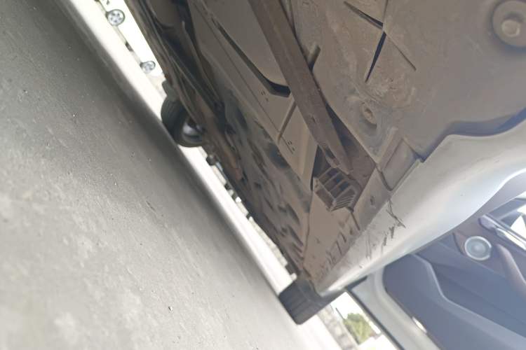 Used BMW X1 2022 xDrive25Li Luxury Model Right Side Sill