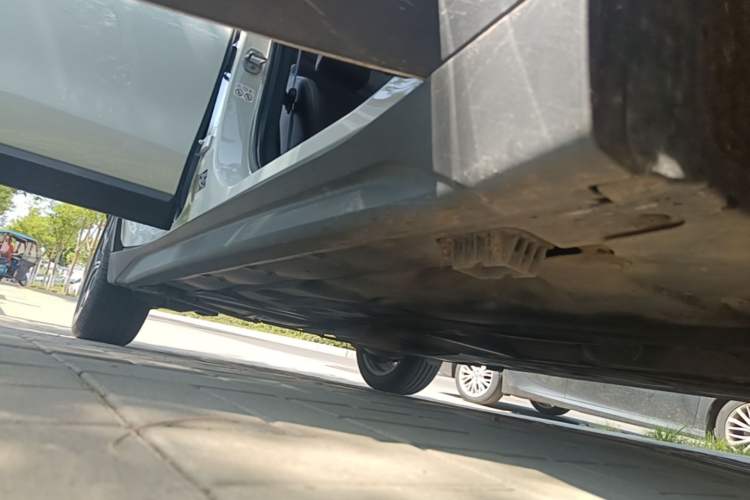 Used BMW X1 2022 sDrive25Li Leading Model Right Side Sill